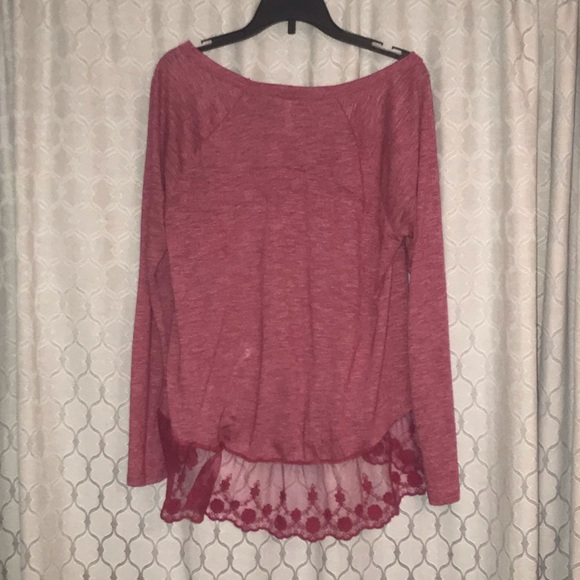 Burgandy long sleeve knit with lace ruffle trim - Picture 2 of 3